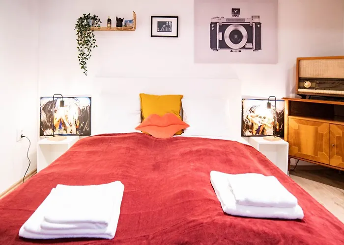 Vintage Studio
